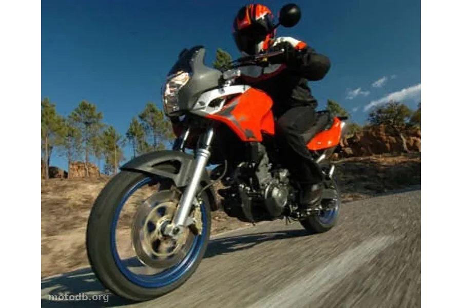 Aprilia Pegaso 650 Strada