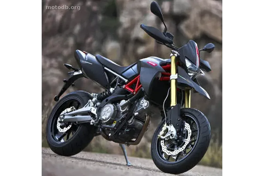 Aprilia SMV 750 DORSODURO Factory
