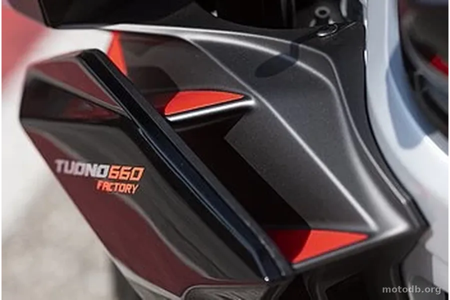 Aprilia Tuono 660 Factory