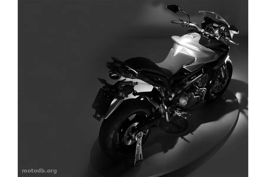 Benelli Century Racer 1130