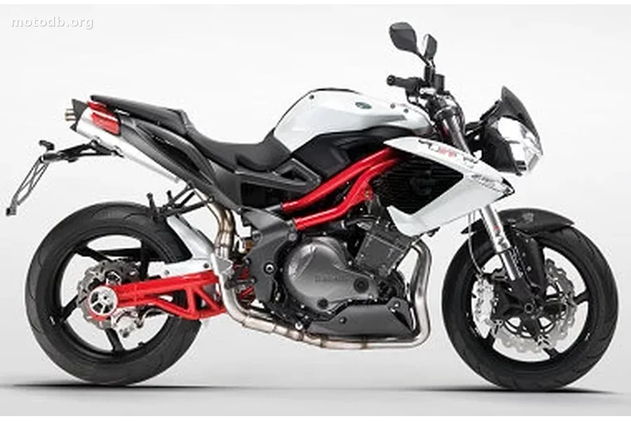 Benelli TnT 899 Tonado Naked Tre