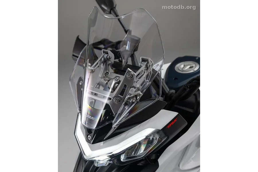 Benelli TRK 902 Stradale