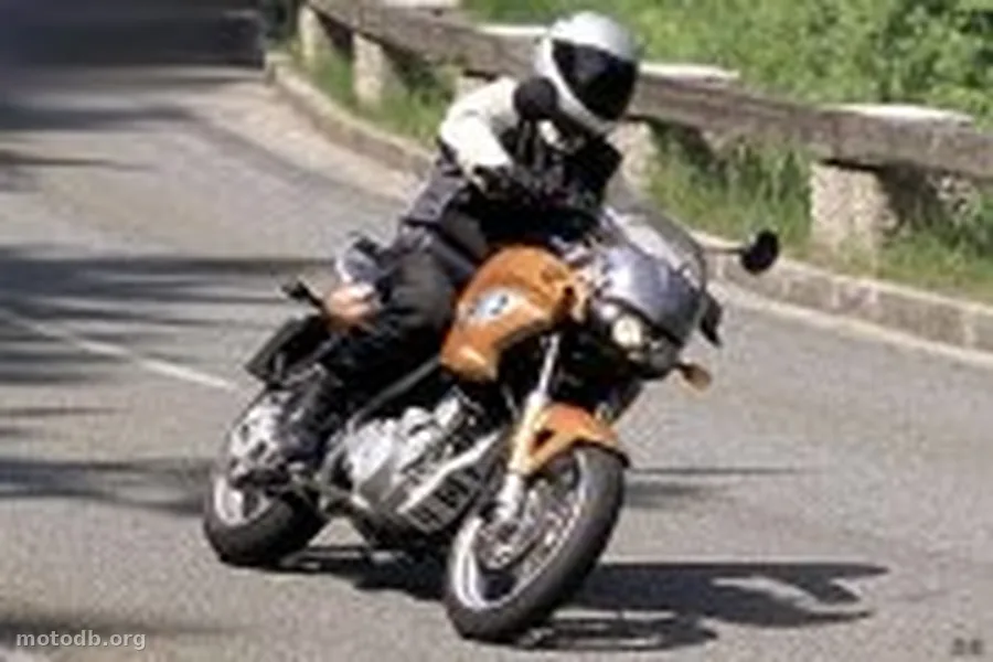 BMW F 650 CS Scarver