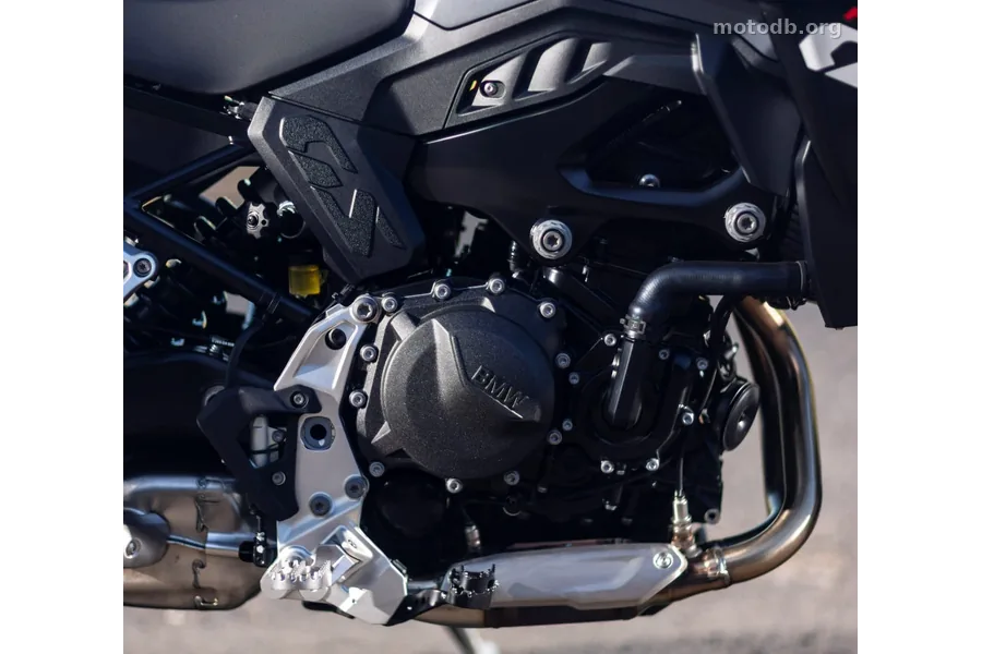 BMW F 900 GS Dark Edition