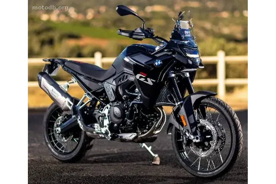 BMW F 900 GS Dark Edition