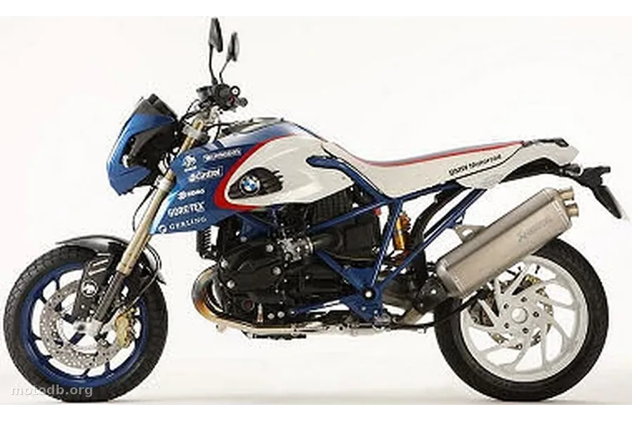 BMW HP2 Megamoto 1200 PIKES PEAK edition