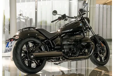 BMW R 18