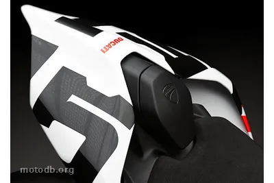 Ducati 1100 Streetfighter V4 prototype