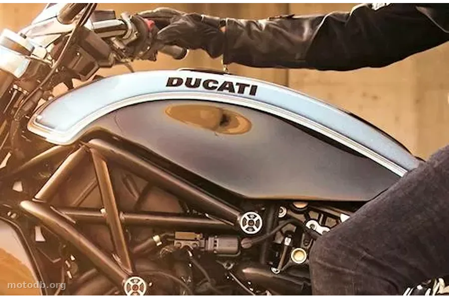Ducati 1262 XDiavel by Roland Sands