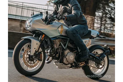 Ducati 800 Formula 73