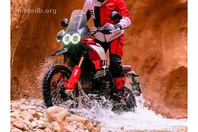 Ducati DesertX 937 Rally