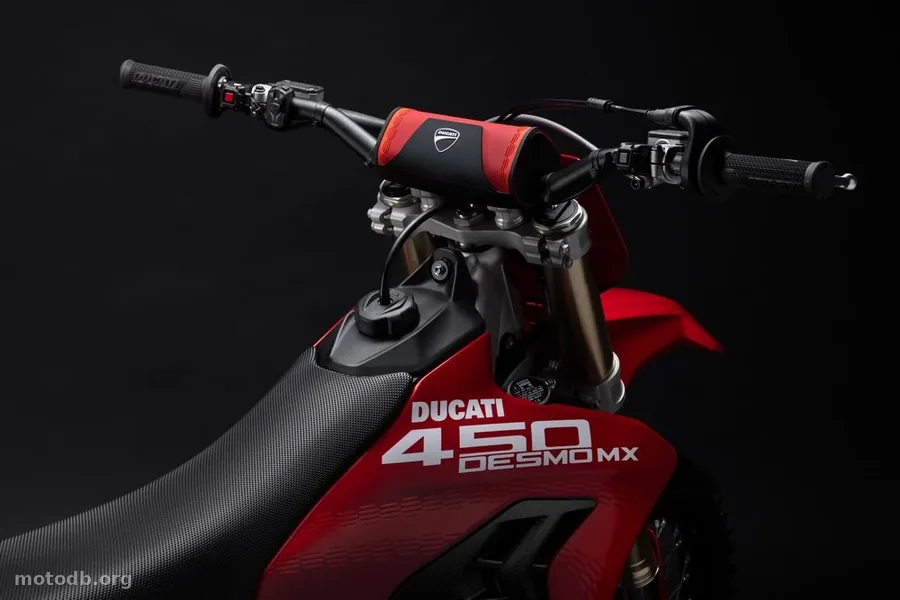 Ducati Desmo450 MX