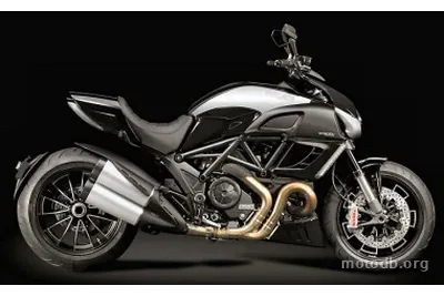 Ducati DIAVEL 1200 CROMO