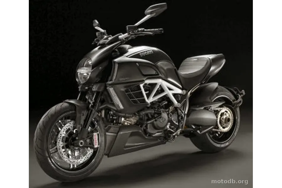 Ducati DIAVEL 1200 Titanium