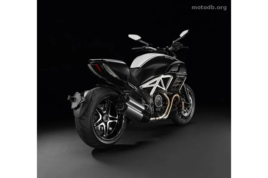 Ducati Diavel AMG