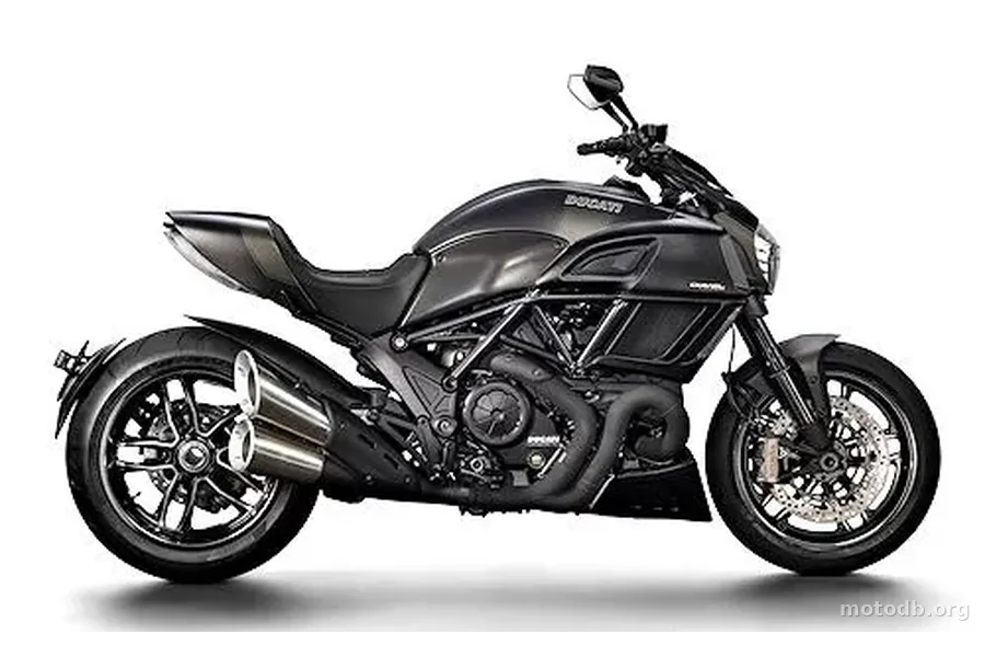 Ducati DIAVEL CARBON 1200