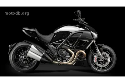 Ducati Diavel Cromo