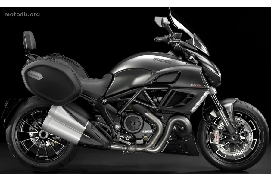 Ducati Diavel Strada
