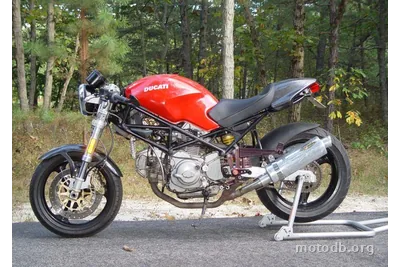 Ducati Monster 750