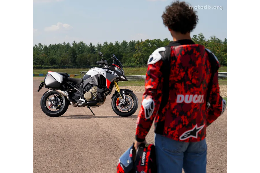 Ducati Multistrada V4 RS