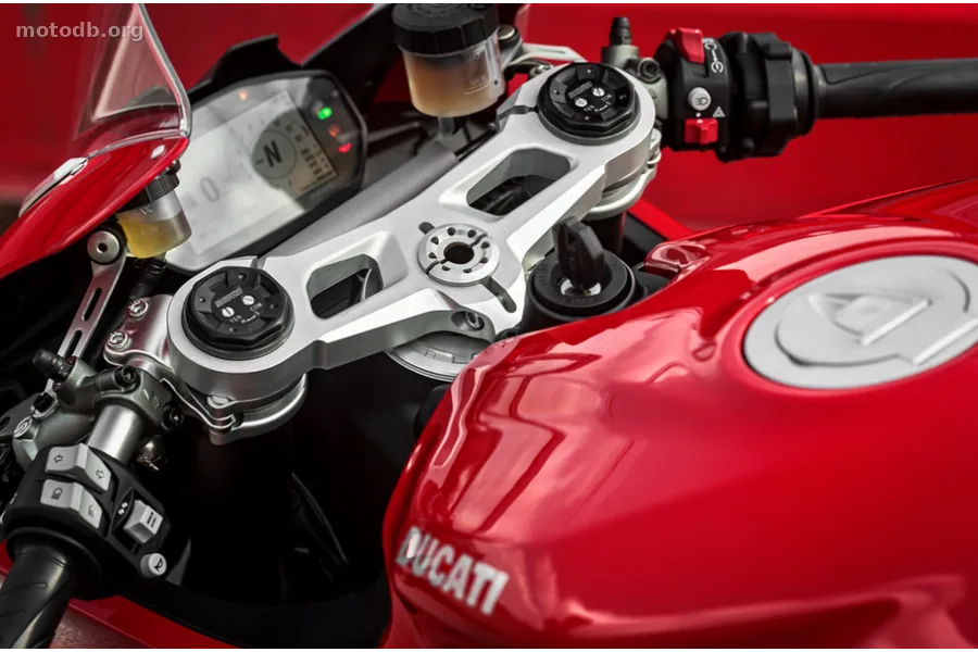 Ducati Panigale V2