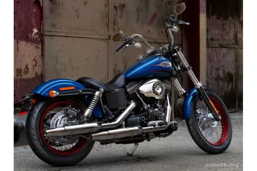 Harley-Davidson 1690 DYNA STREET BOB Special Edition FXDBB