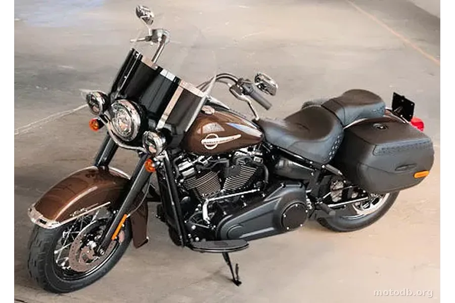 Harley-Davidson 1870 Softail Heritage Classic FLHC