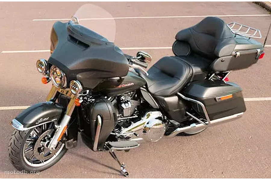 Harley-Davidson 1870 Ultra Limited FLHTK