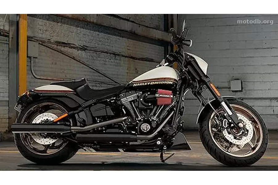 Harley-Davidson CVO 1800 PRO STREET BREAKOUT FXSE