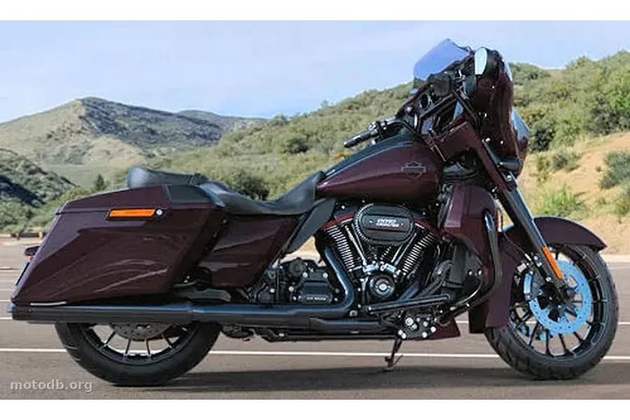 Harley-Davidson CVO 1920 Street Glide FLHXSE