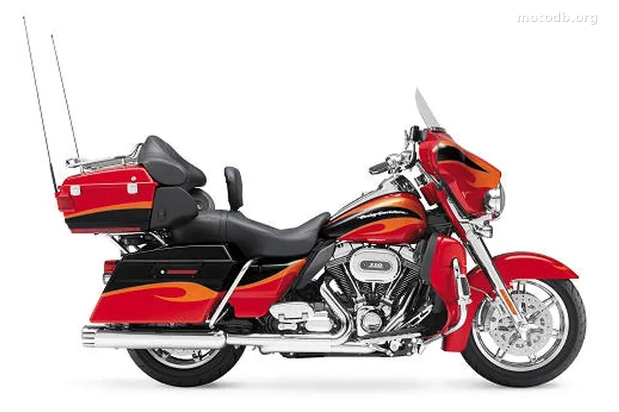 Harley-Davidson CVO ELECTRA GLIDE ULTRA CLASSIC 1800 FLHTCUSE8
