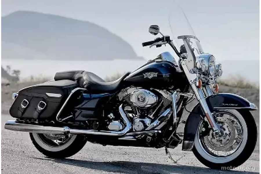 Harley-Davidson FLHRCI Road King Classic
