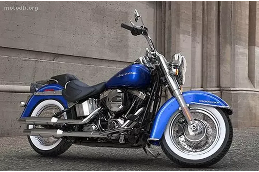 Harley-Davidson FLSTN Softail Deluxe