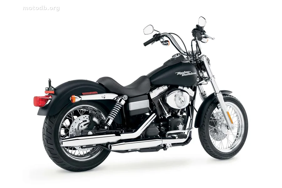 Harley-Davidson FXDBI Street Bob