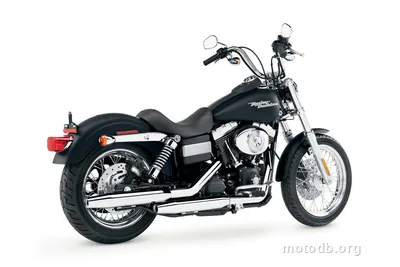 Harley-Davidson FXDBI Street Bob