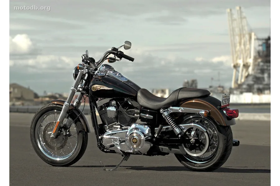 Harley-Davidson Super Glide Custom 110th Anniversary