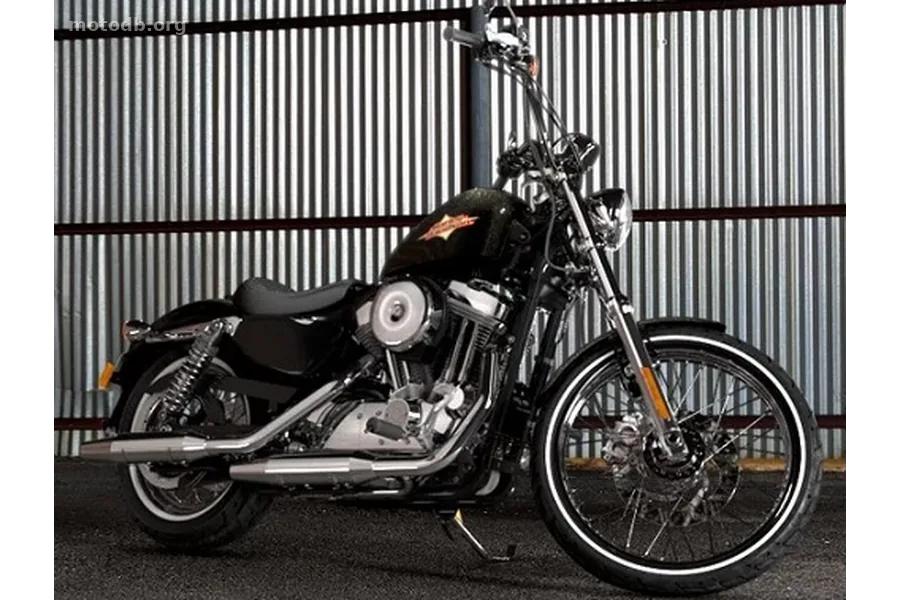 Harley-Davidson XL 1200 V SPORTSTER Seventy-Two