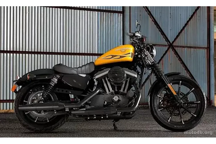 Harley-Davidson XL 883 Sportster Iron