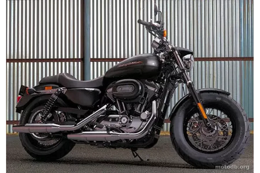 Harley-Davidson XL Sportster 1200 Custom
