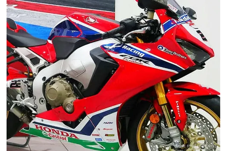 Honda CBR 1000 RR Fireblade SP BSB replica