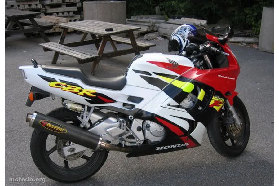 Honda CBR 600 F