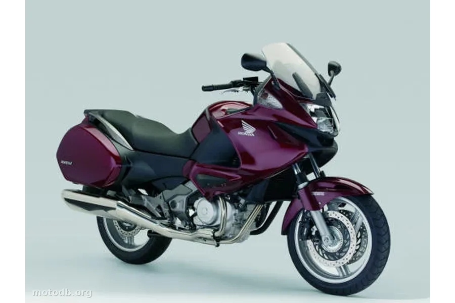 Honda NT700V Deauville