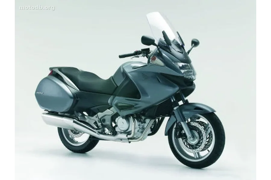 Honda NT700V Deauville