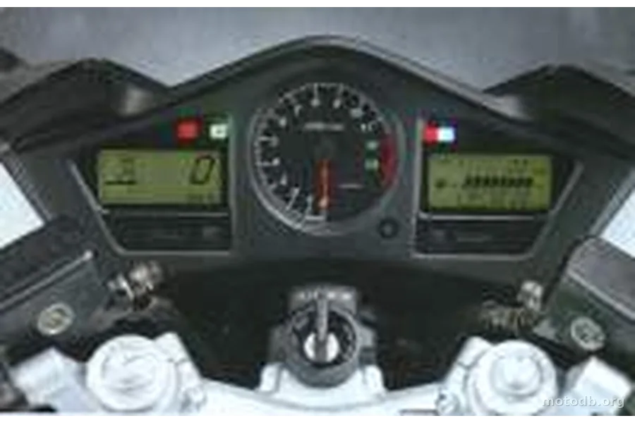 Honda VFR 800 V-TEC RC 46 II