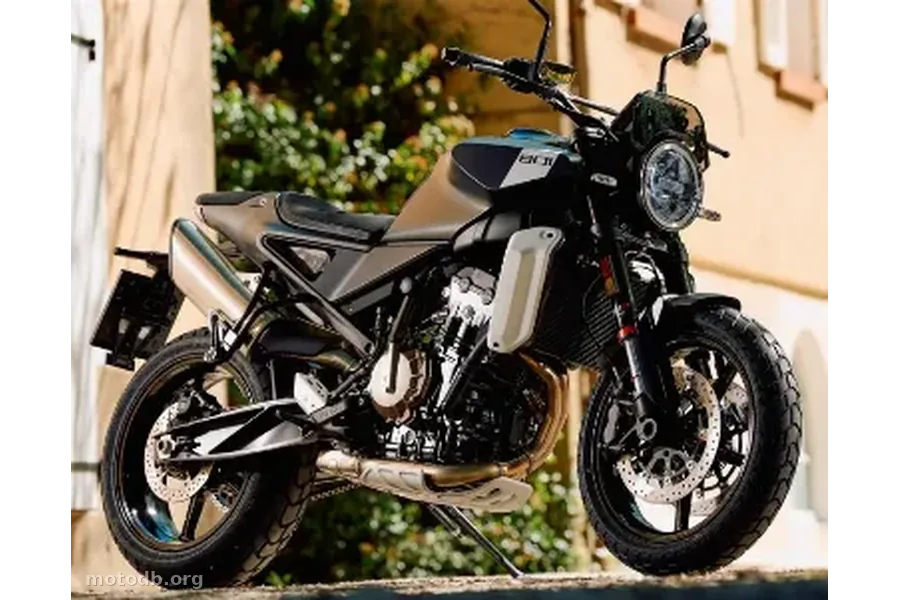 Husqvarna Svartpilen 801