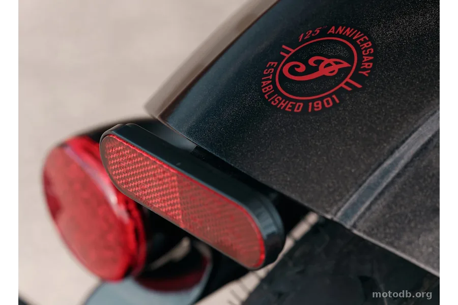 Indian 1250 Scout Bobber 125th Anniversary Edition