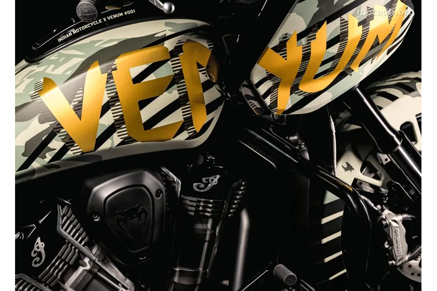 Indian 1830 Challenger Venum