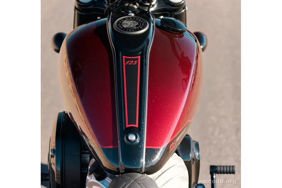 Indian 1890 Chief Vintage 125th Anniversary Edition