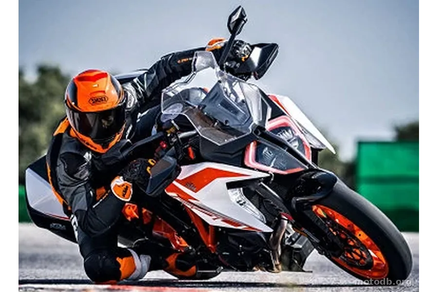 KTM 1290 Super Duke GT