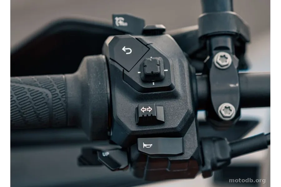 KTM 1390 Super Adventure S Evo